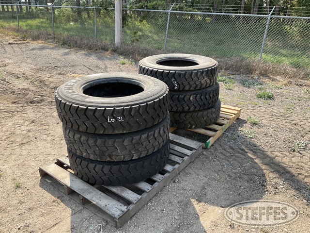 (6) 275/80R225 low profile tires
